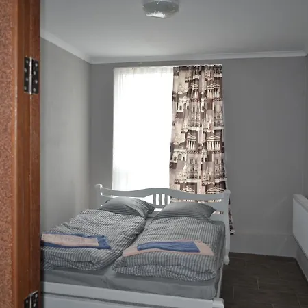Bed & Breakfast Готель Простір
